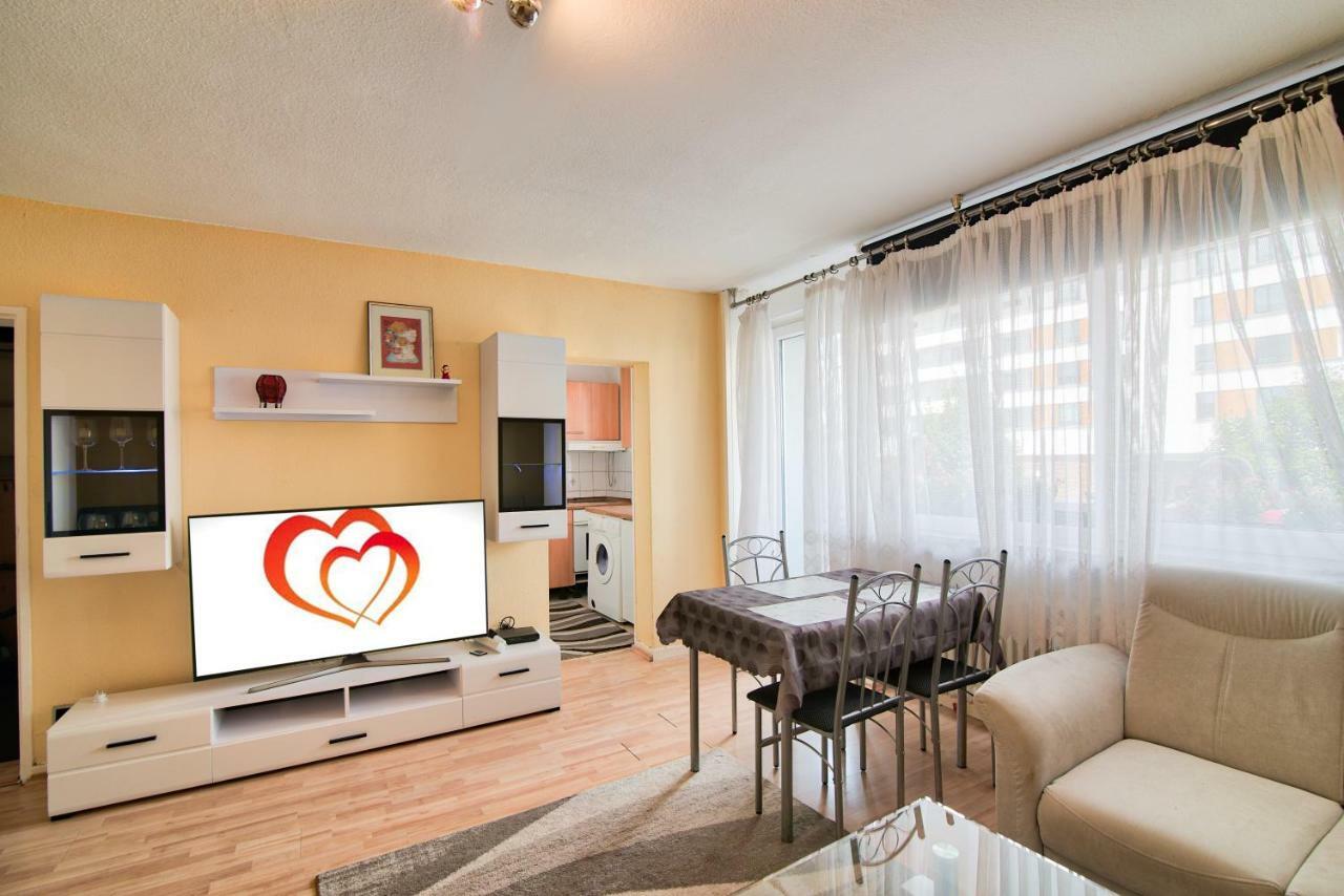 Comfortable Homly Apartment Offenbach am Main Exteriör bild